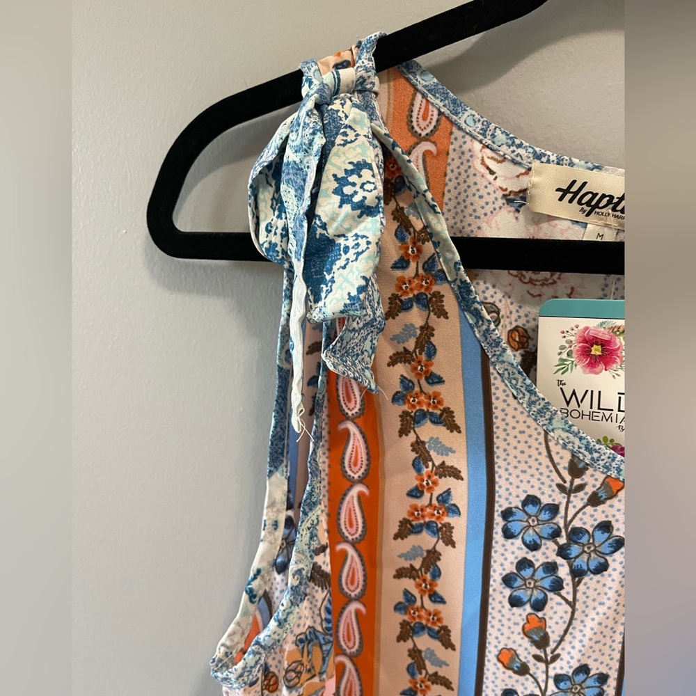 Bohemian Sleeveless babydoll paisley Top with Bow Details New medium - Picture 2 of 6